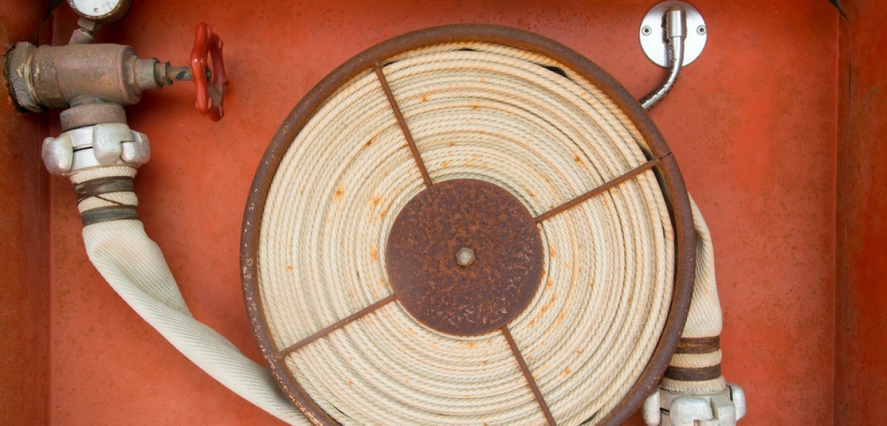  O jakie przeglądy przeciwpożarowe należy zadbać mając magazyn lub…