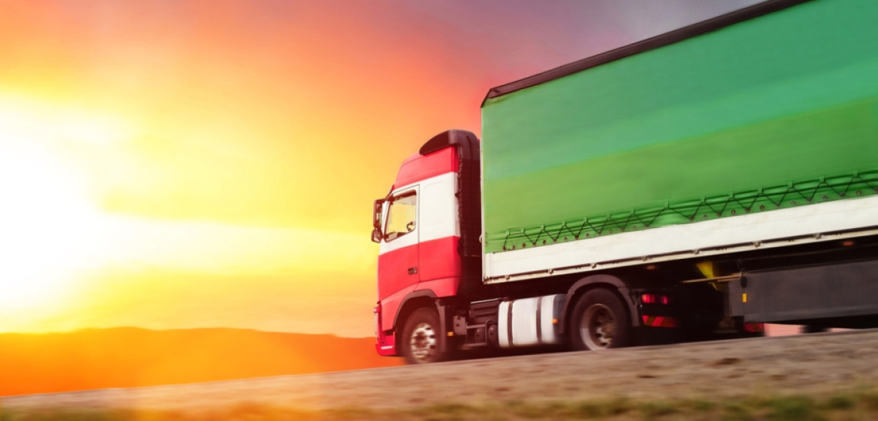 Jak odbywa się transport intermodalny – krok po kroku