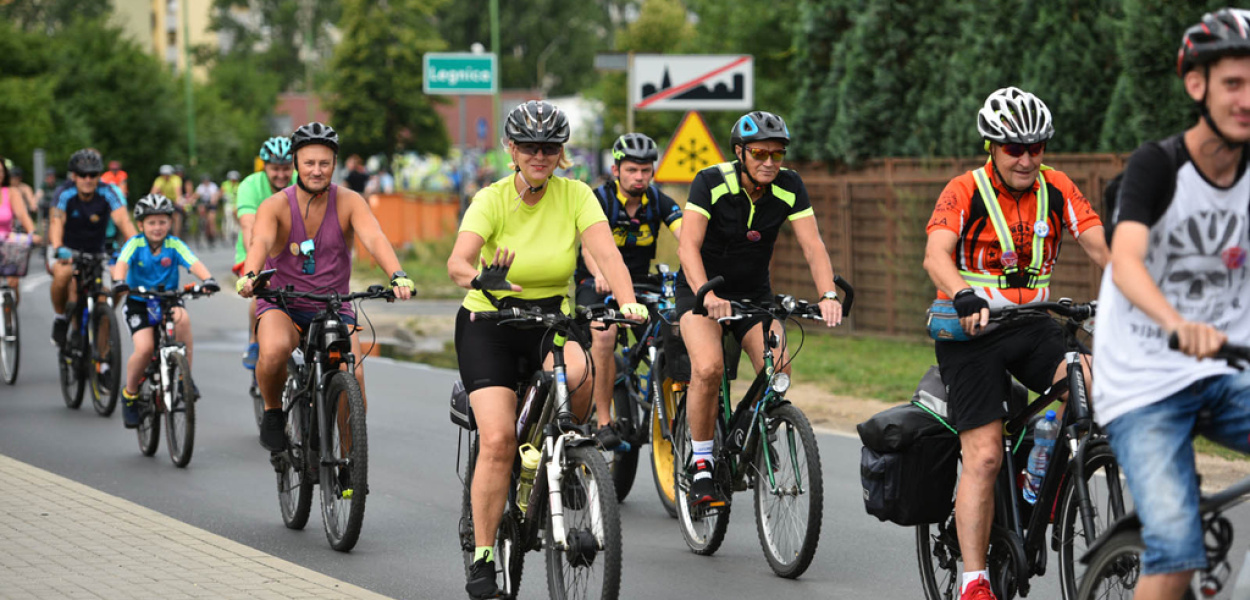 Niedziela na sportowo i międzynarodowo