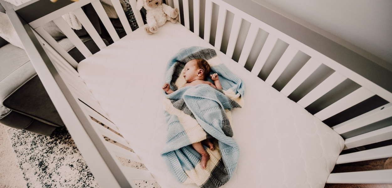 Wyprawka dla dziecka i mamy – co spakować do szpitala?