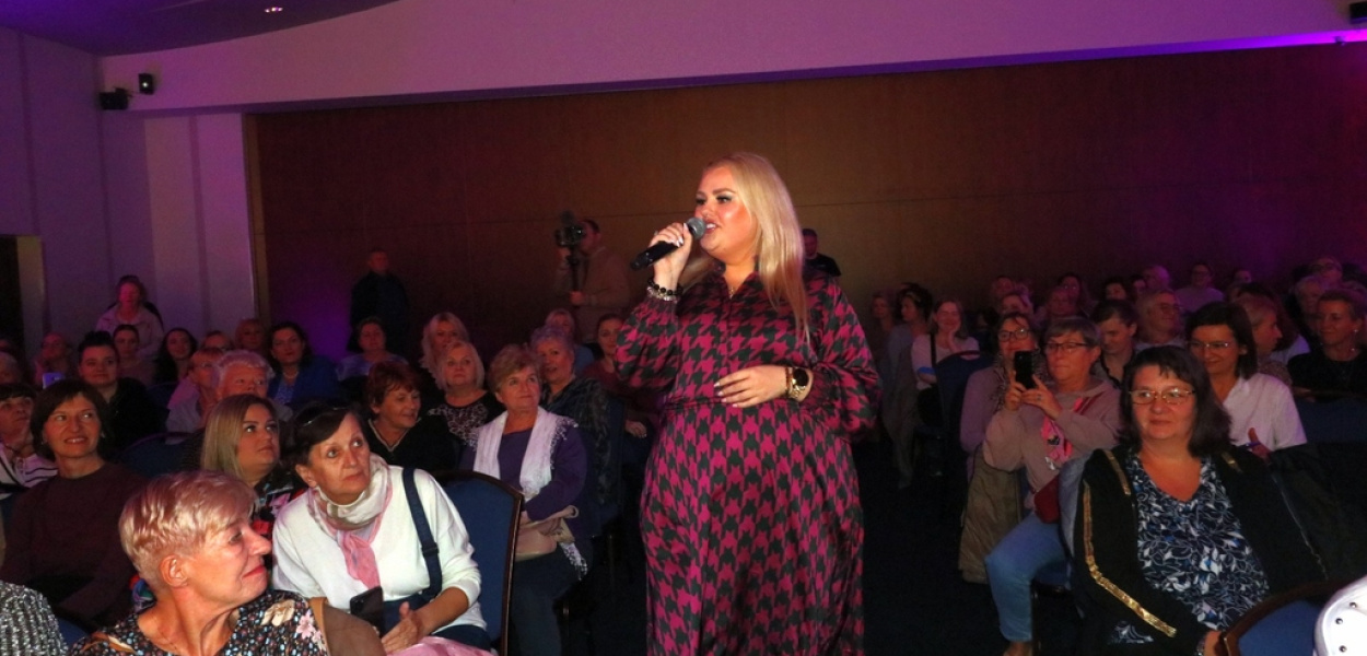 Kinga Zawodnik o sile, jaka drzemie w słabej płci