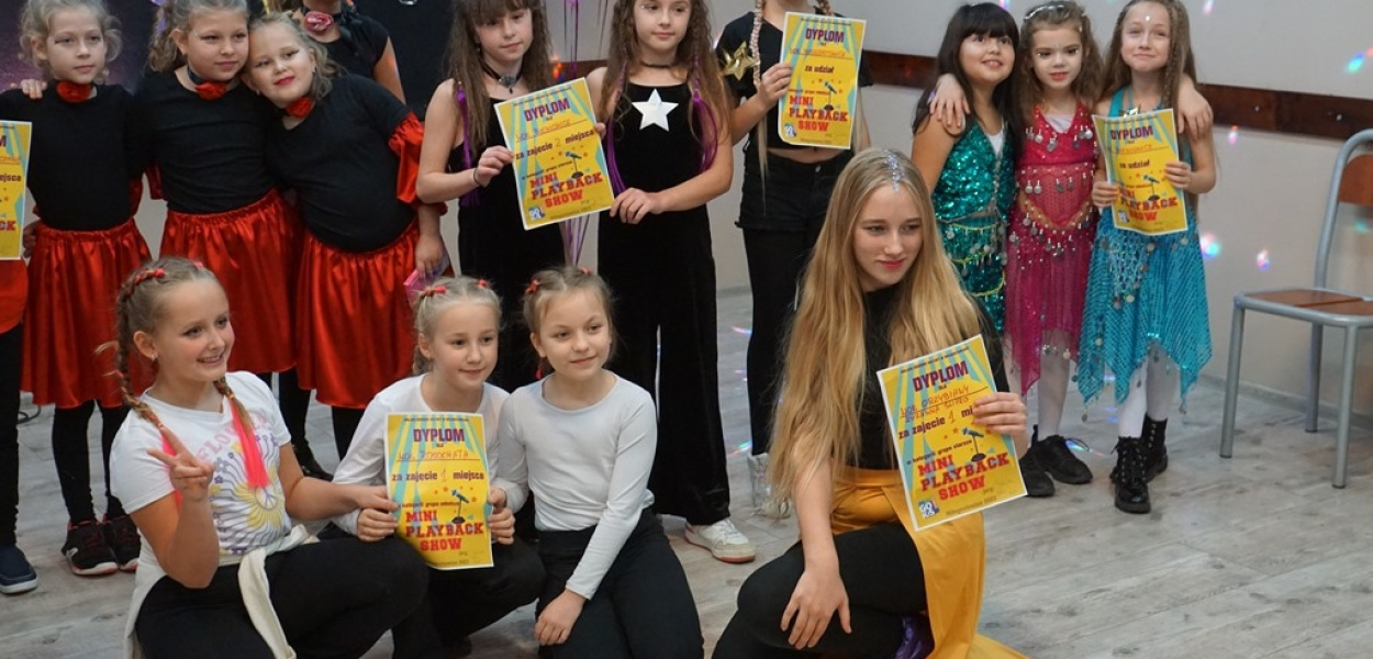 Plejada gwiazd Mini Playback Show w Miłogostowicach