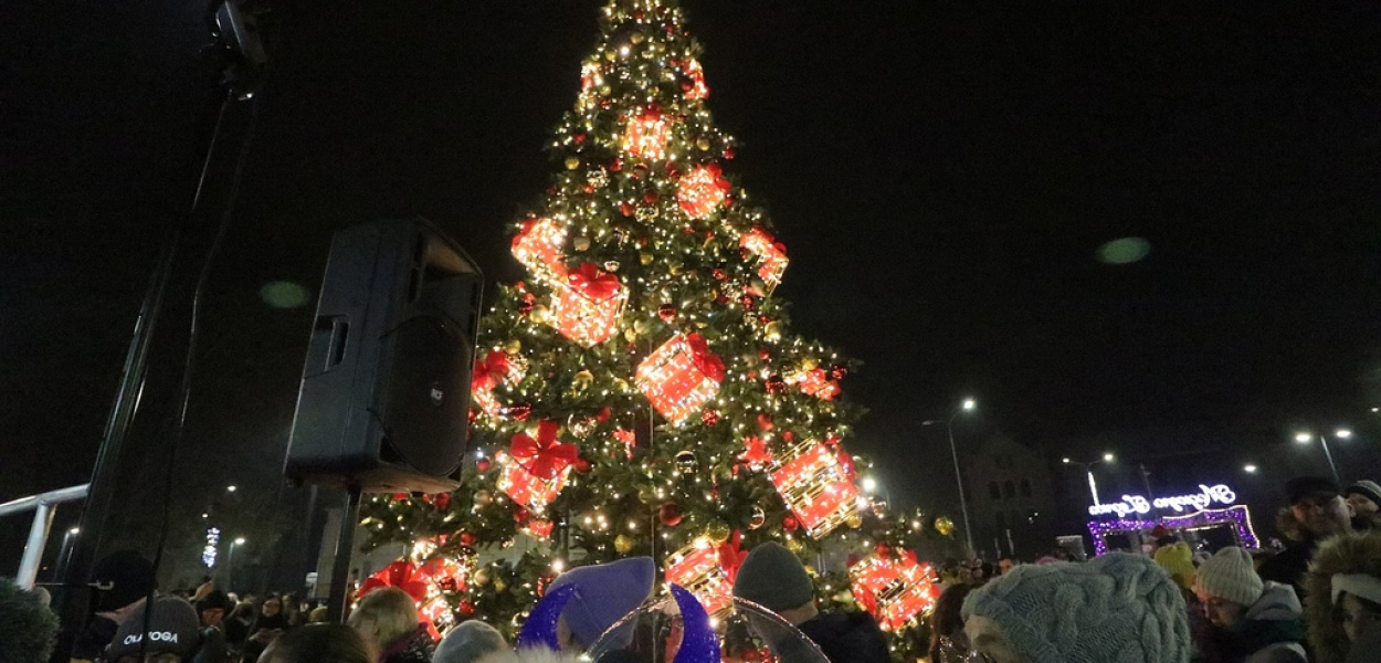 Duch świąt Bożego Narodzenia już unosi się na legnickich ulicach