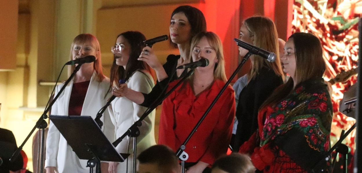 Pracownicy LSSE kolędowali dla podpiecznych PCPR