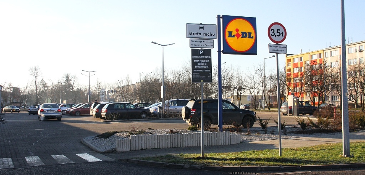 Oszustwo Parkingowe: Jak rozpoznać fałszywe wezwanie?