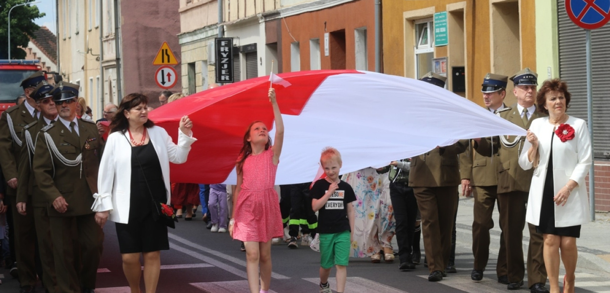Prochowiczanie uczcili święto Flagi i Konstytucji 3 Maja