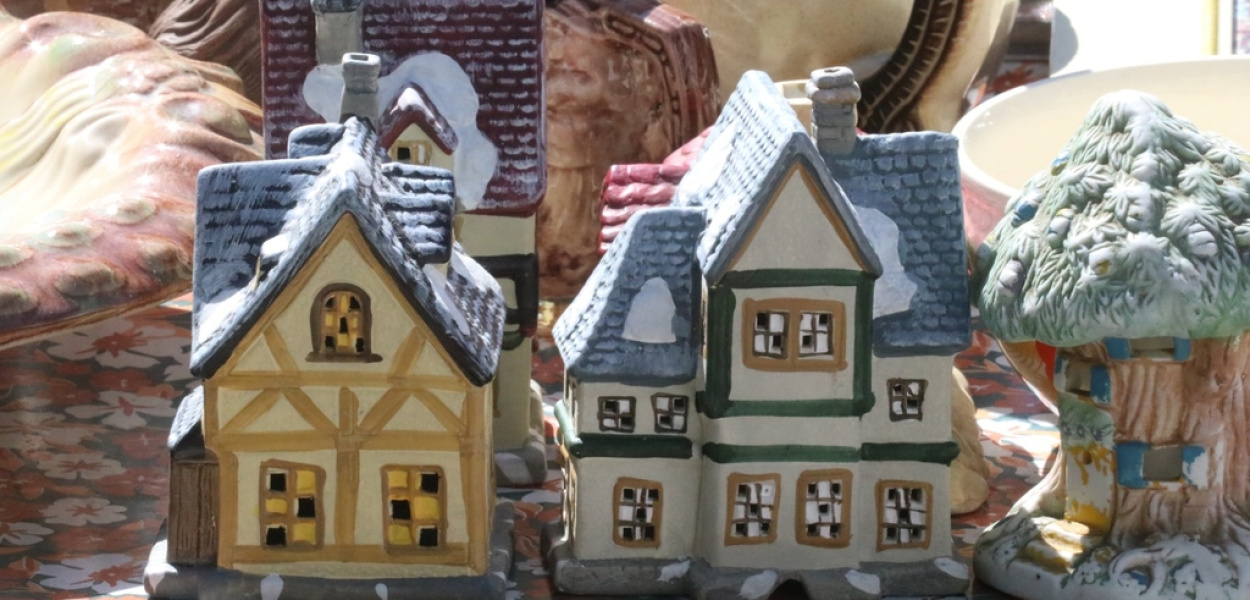 Poszukiwacze niezwykłości oblegali w niedzielę centrum 