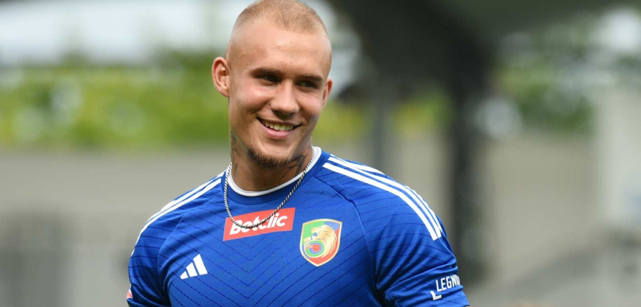 Ruben Hoogenhout odchodzi z Miedzi