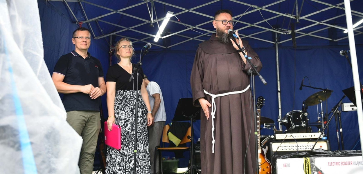 Rodzinny Festyn Parafialny na osiedlu Sienkiewicza w Legnicy