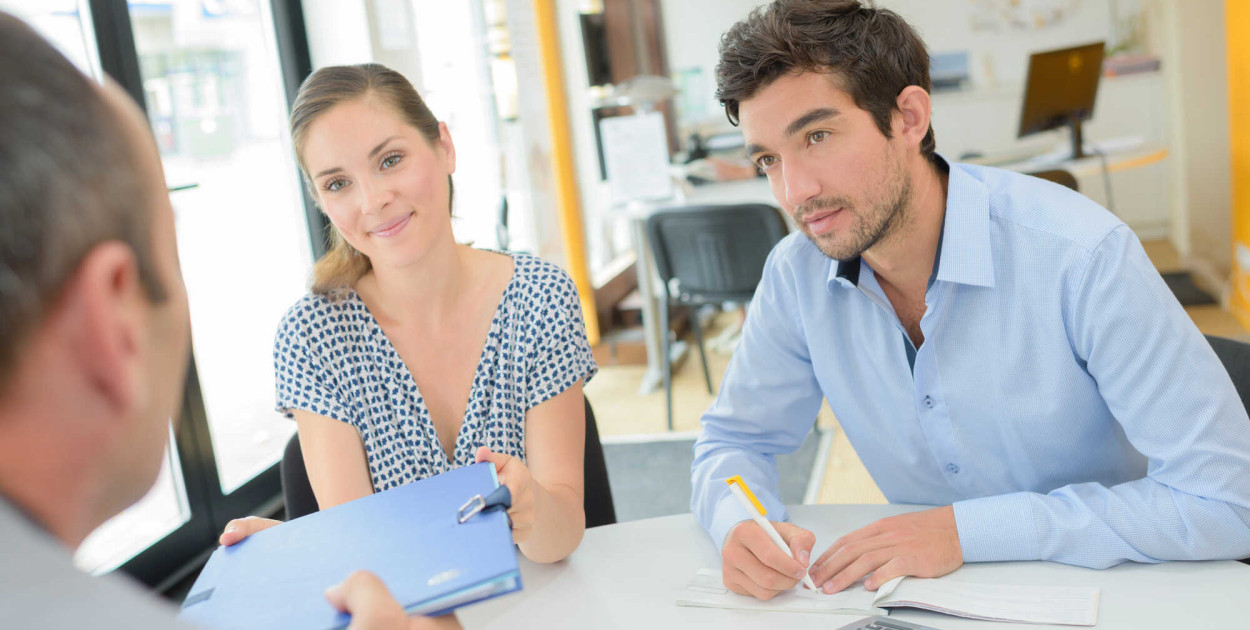 Od czego zależy wysokość raty kredytu? Jak ją obliczyć?