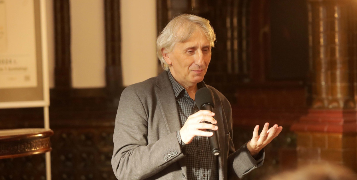 Spotkanie z dr. Sławomirem Jarmużem w Legnickiej Bibliotece Publicznej