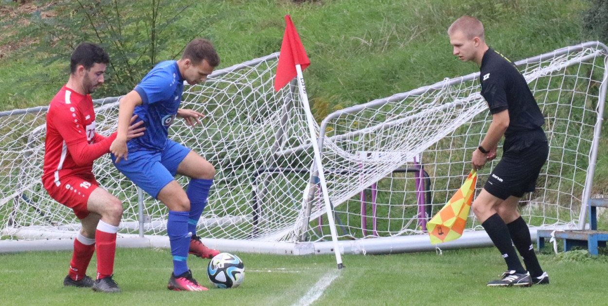 Konfeks Legnica – KS Męcinka