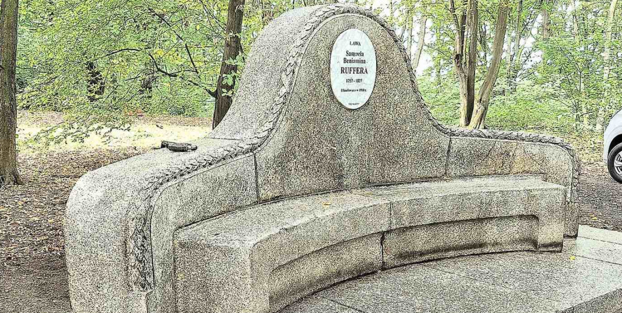 Ława Ruffera zyskała nowe życie dzięki lokalnym pasjonatom