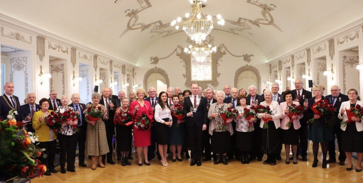 Wyróżnienie dla legnickich małżeństw (UM Legnica)