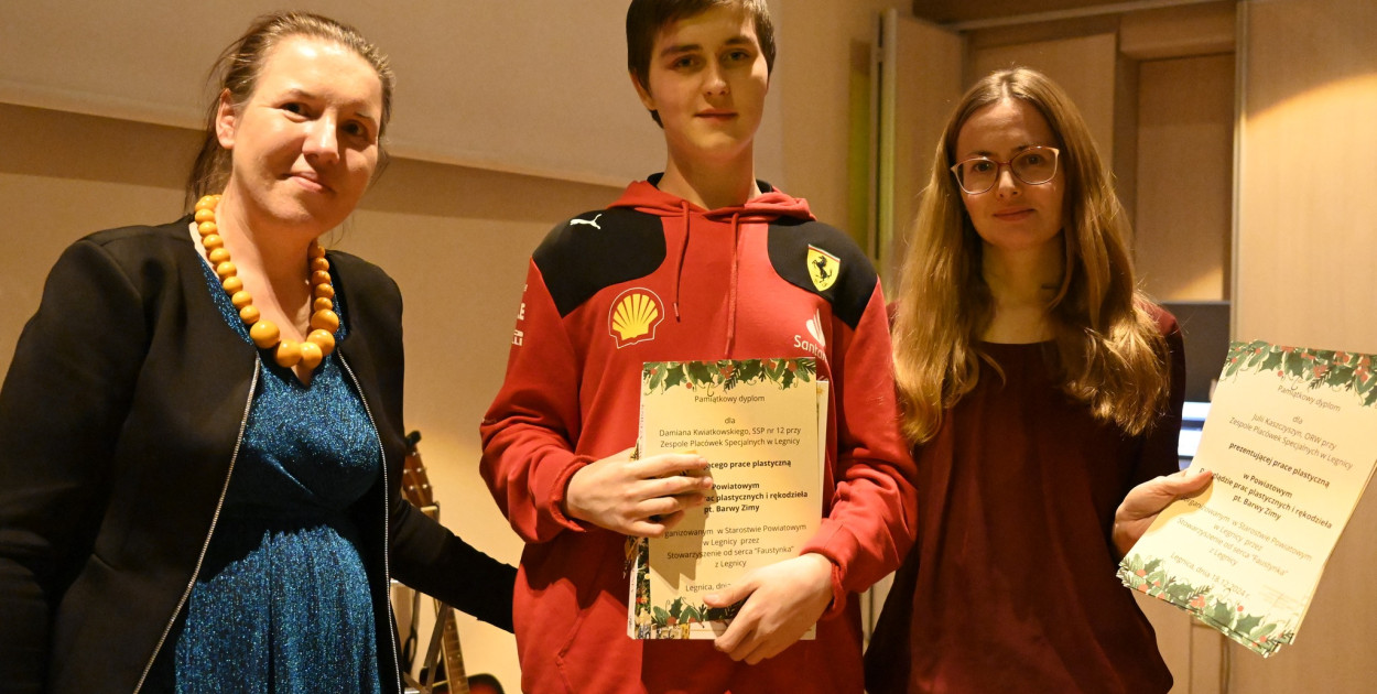 Powiatowy Przegląd Prac Plastycznych i Rękodzieła „Barwy Zimy” 