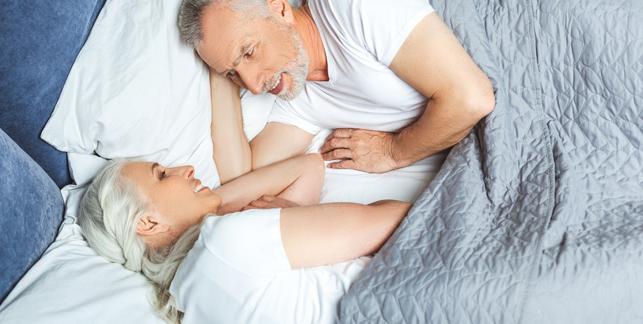 Materac dla seniora – jak poprawić komfort snu w starszym wieku?