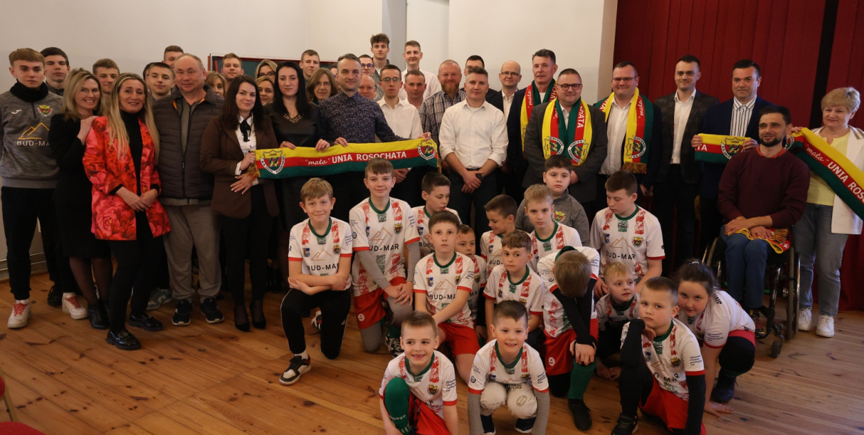 Srebrna Gwiazdka PZPN dla klubu Unia Rosochata (Wojciech Obremski)