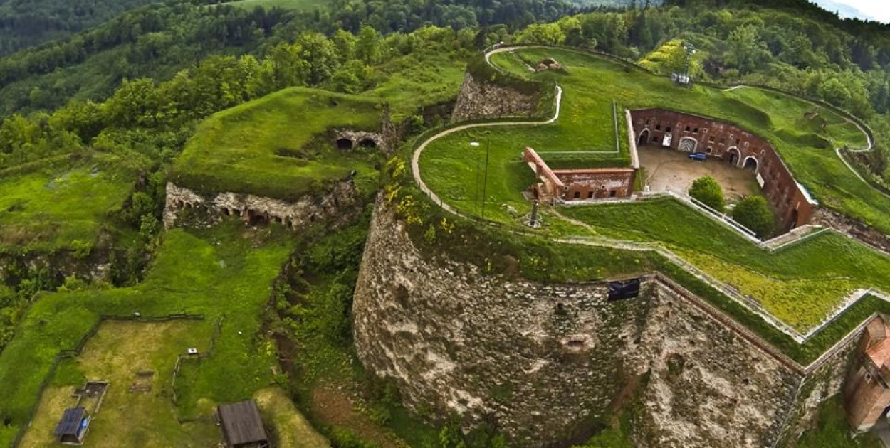 Srebrnogórska Majówka. Historia i tradycja w niezwykłej scenerii twierdzy