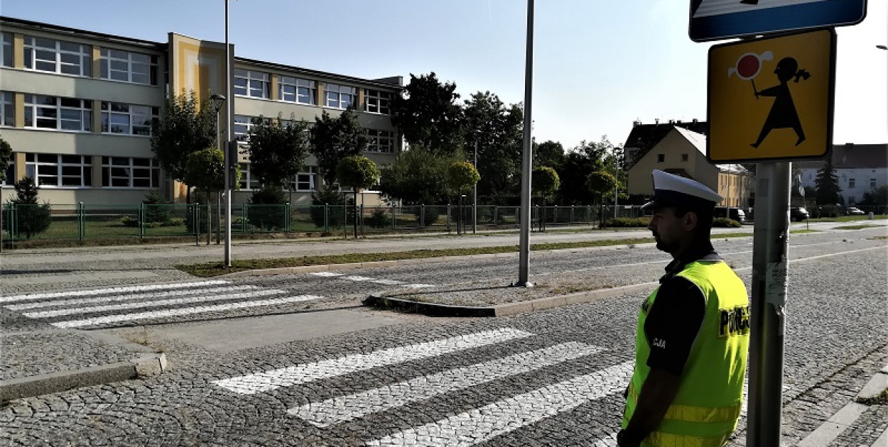 Policja przygotowuje się do nowego roku szkolnego (źródło: KMP Legnica)