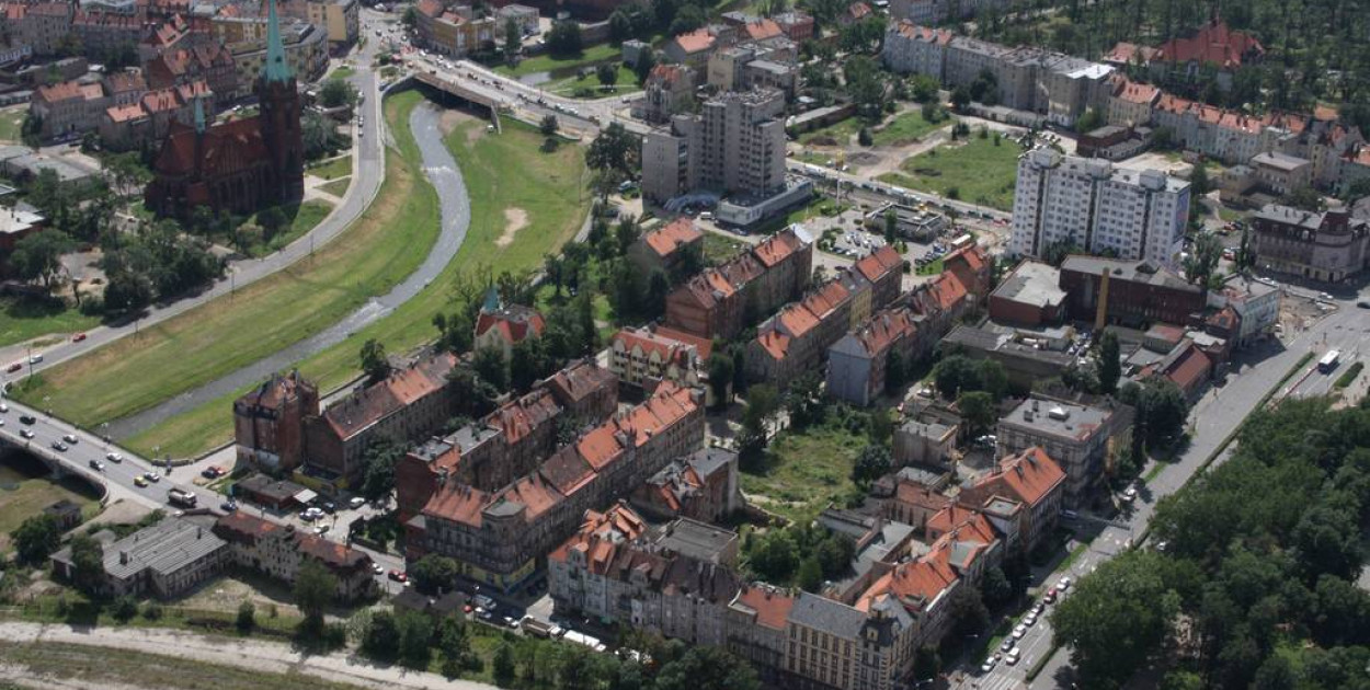 Legnica z lotu ptaka (Wojciech Obremski lca.pl)