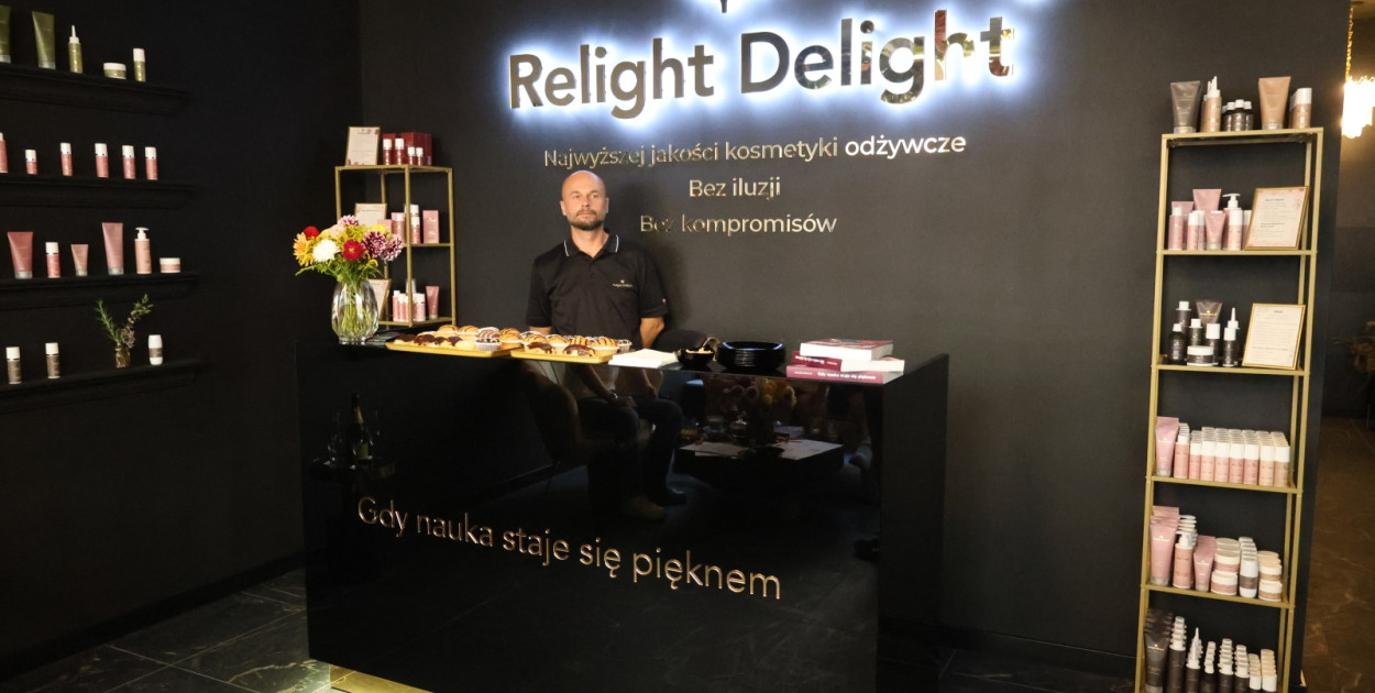 Salon Relight Delight (Wojciech Obremski)