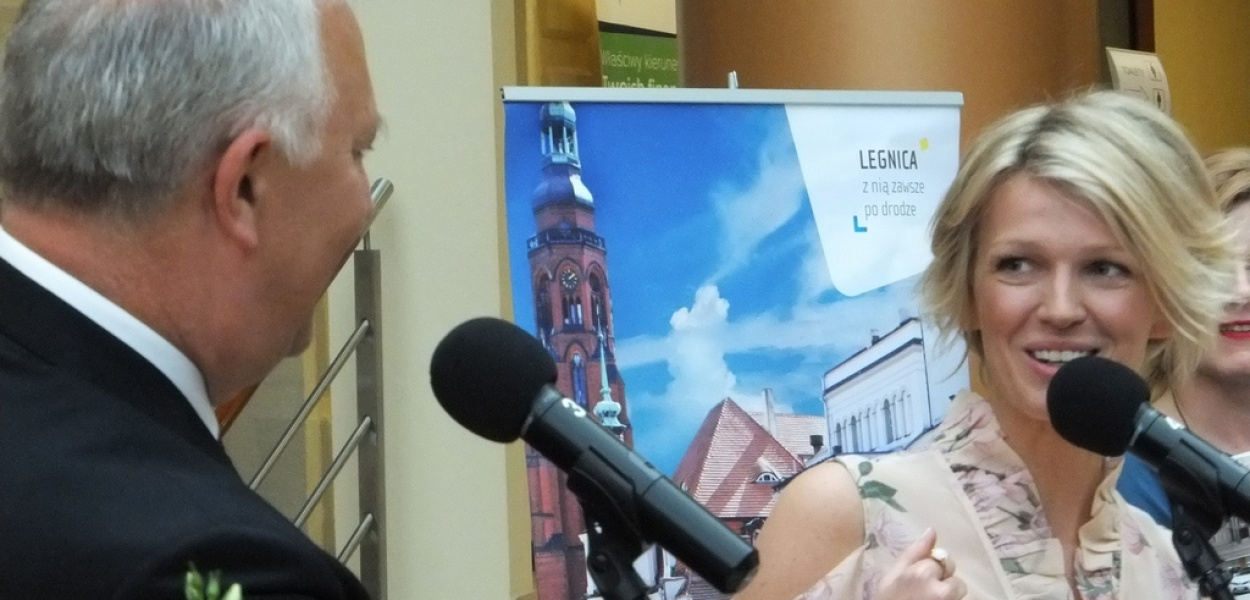Mołek: Nie stąpam na co dzień po czerwonym dywanie