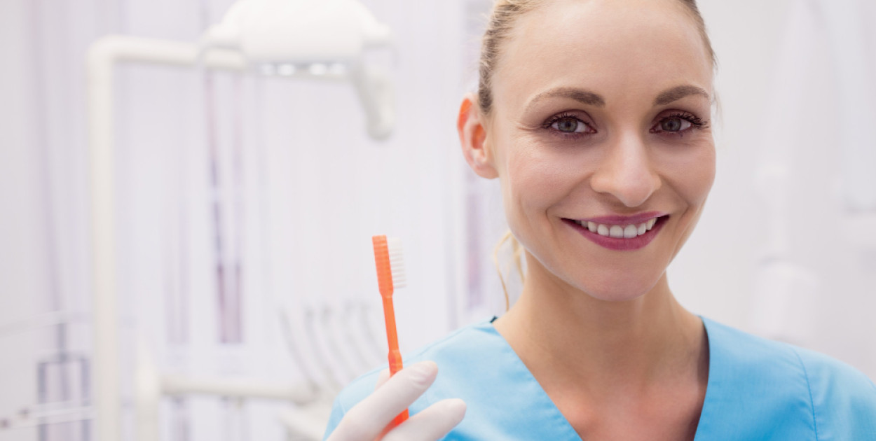 Czym różnią się ortodonta i dentysta?