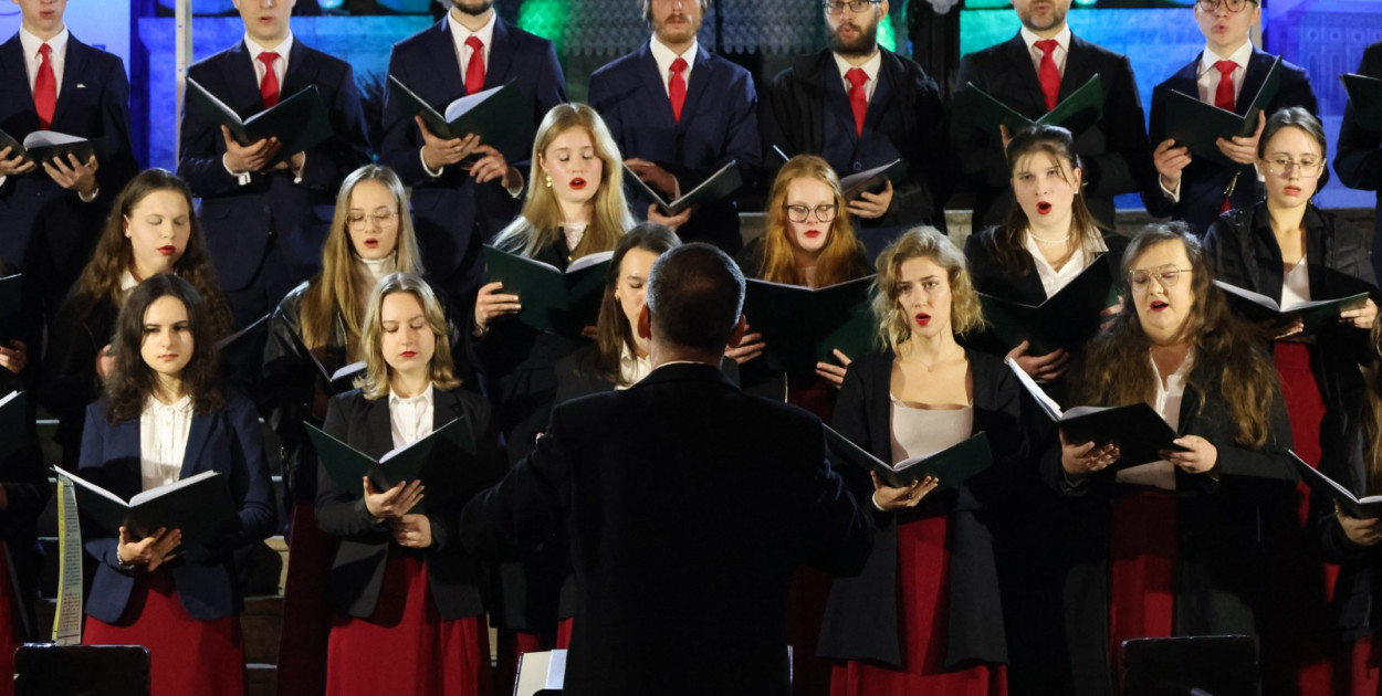 Koncert finałowy z okazji 55-lecia Chóru UKSW w Legnicy (Wojciech Obremski)