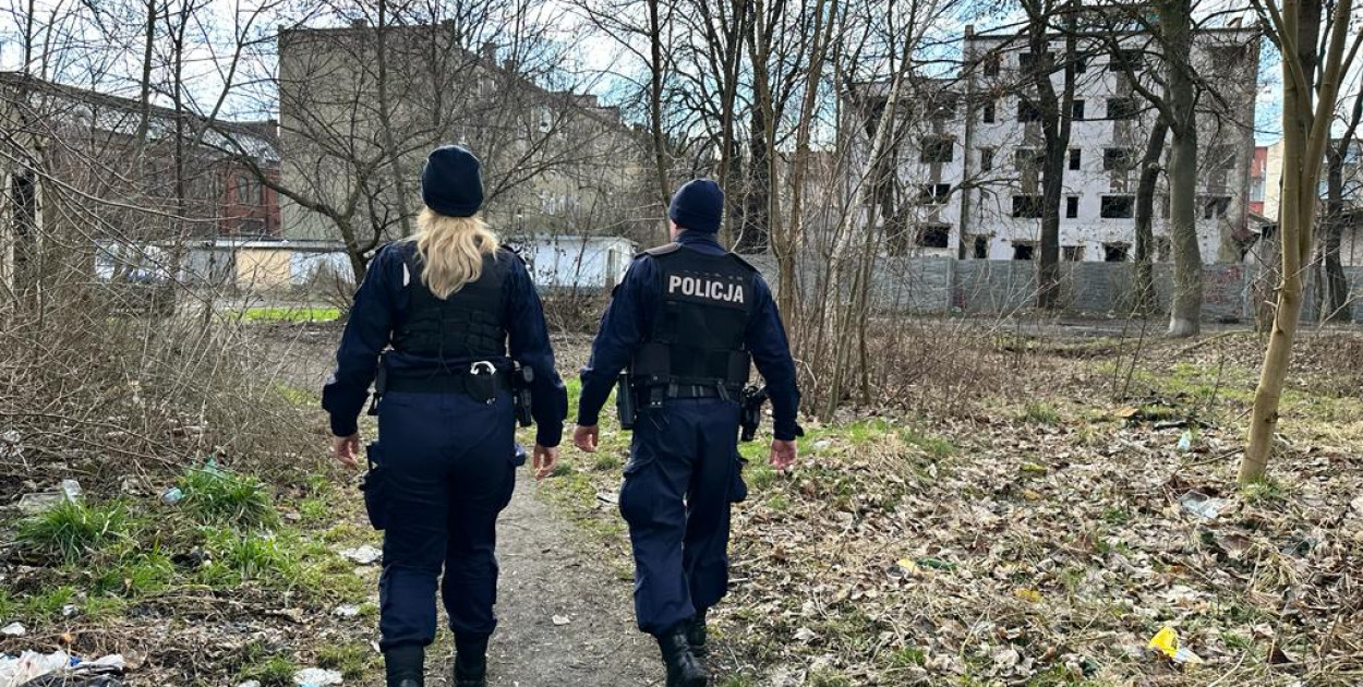 Policja apeluje: Nie bądźmy obojętni! (źródło: KMP Legnica)