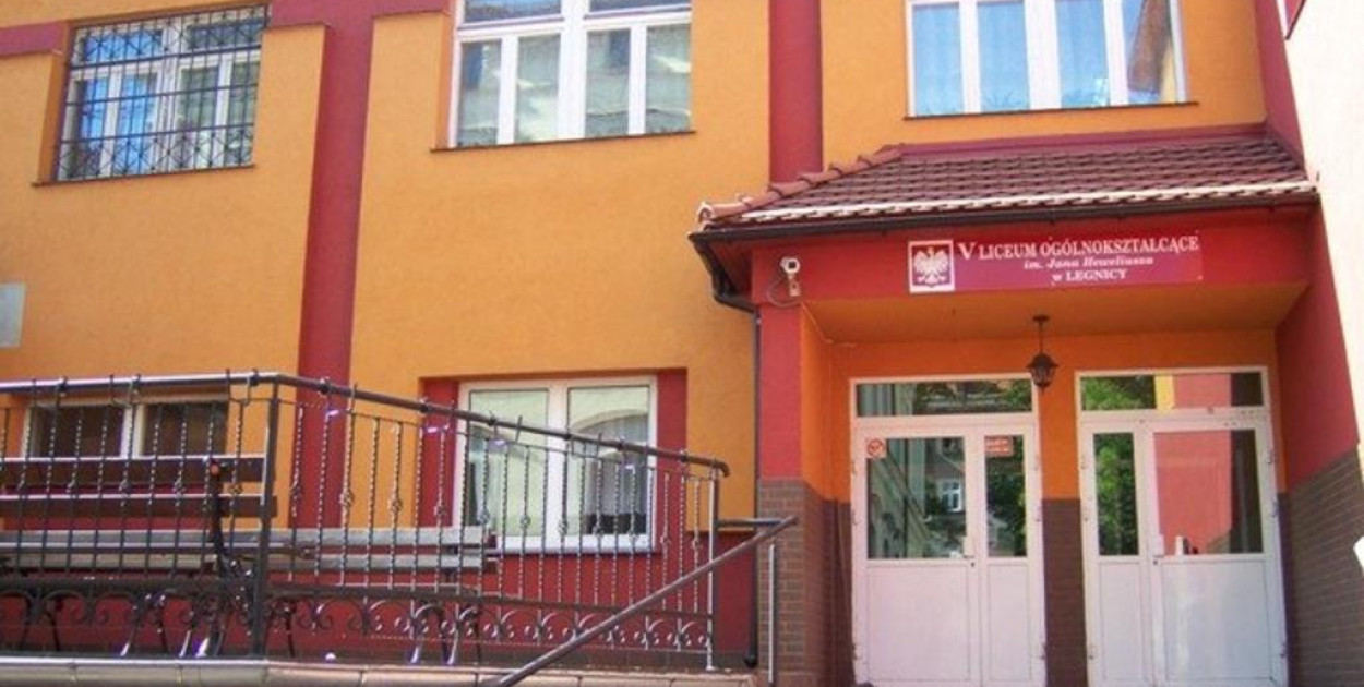 V LIceum Ogólnokształcące (Wojciech Obremski lca.pl)