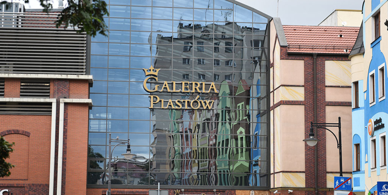 Galeria Piastów (Piotr Florek lca.pl)