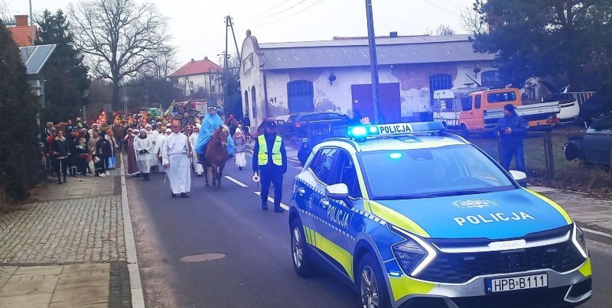 Orszak Trzech Króli. Spodziewane utrudnienia w ruchu (źródło: KMP Legnica)