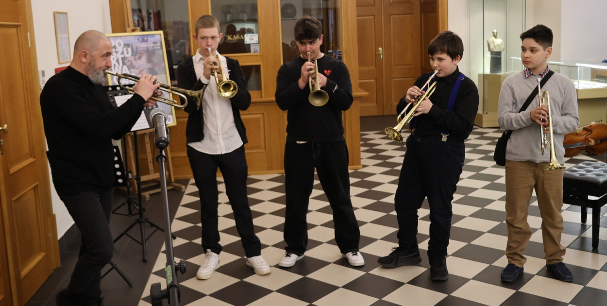 Patrycjusz Gruszecki Trumpet Band (Wojciech Obremski)