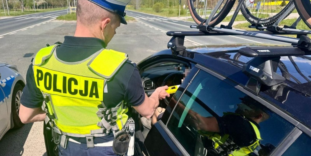 Wróć bezpiecznie z majówki apelują policjanci (źródło: Policja Dolnośląska
