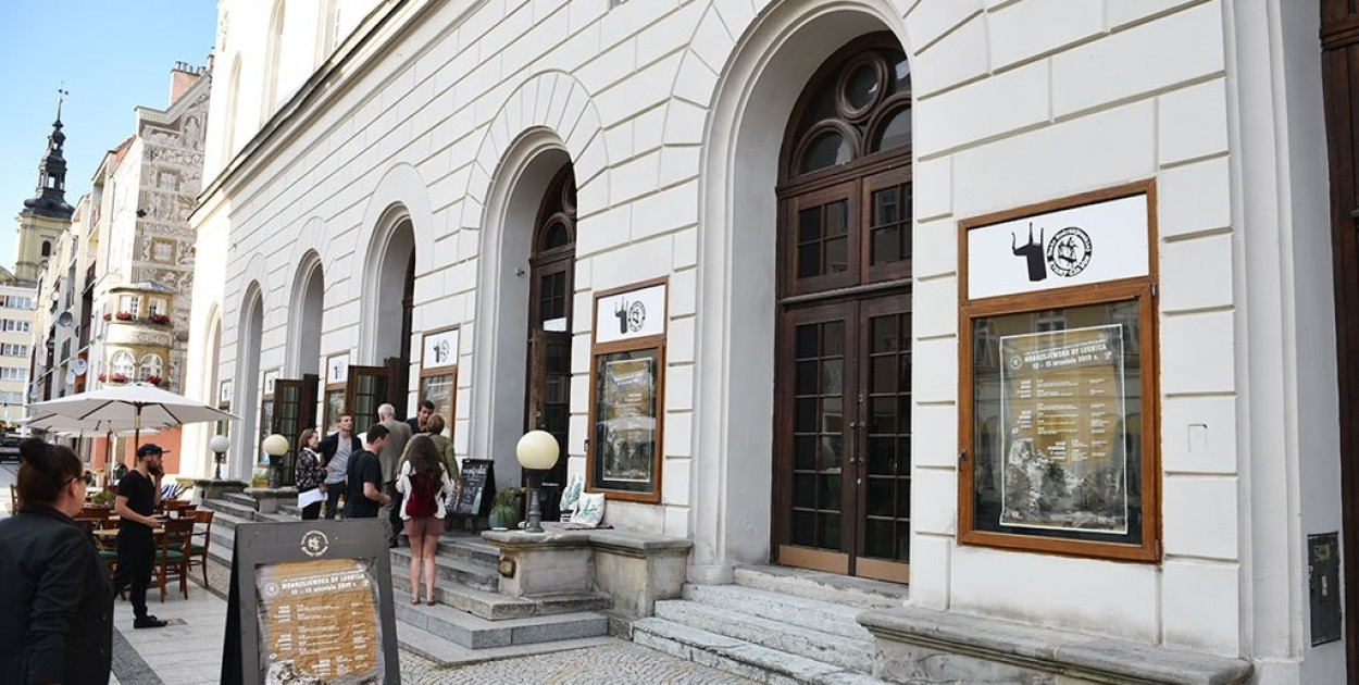 Teatr im. Heleny Modrzejewskiej (Piotr Florek lca.pl)
