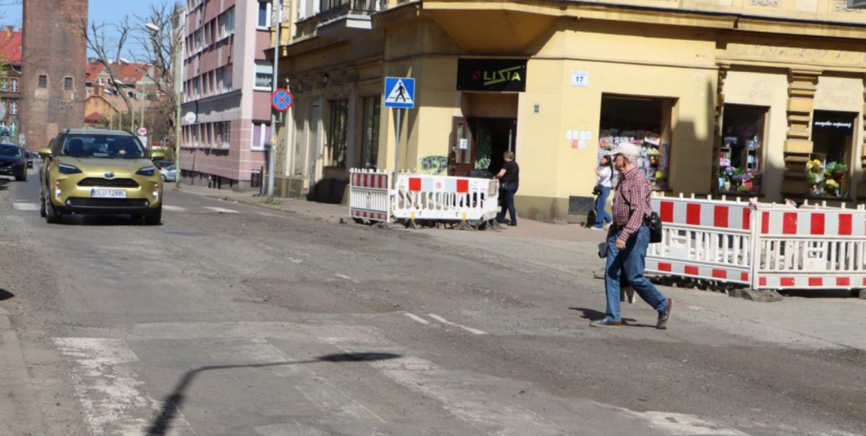 Od środy skrzyżowanie Gwarnej i Złotoryjskiej zamknięte (źróło: UM Legnica)