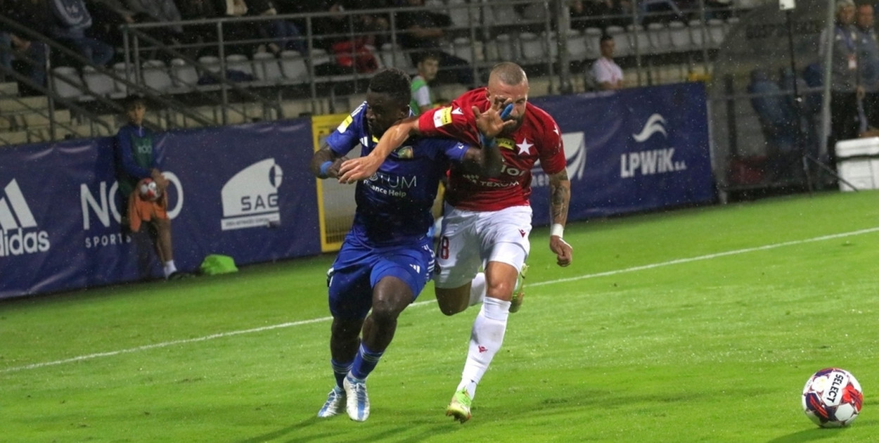 Miedź Legnica - Wisła Kraków 2023-09-01 (Wojciech Obremski)