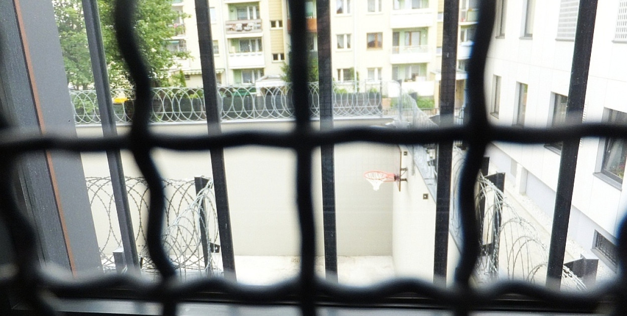 Odpowie za demolkę, napaść i groźby (LS lca.pl)