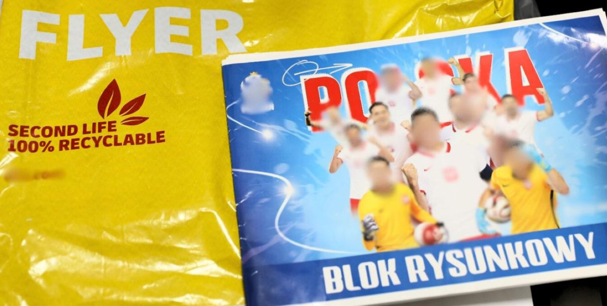 Narkotyki ukryte w bloku rysunkowym (mat. prasowe)