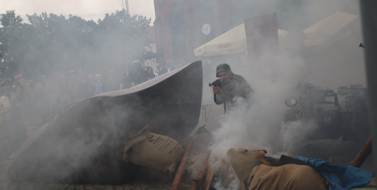 Rocznica Powstania Warszawskiego. Legnica pamięta (Wojciech Obremski)