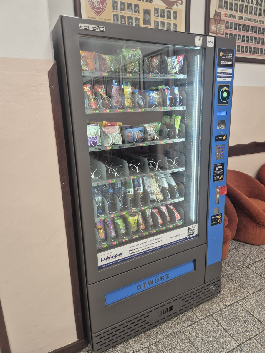 Automat (WO)