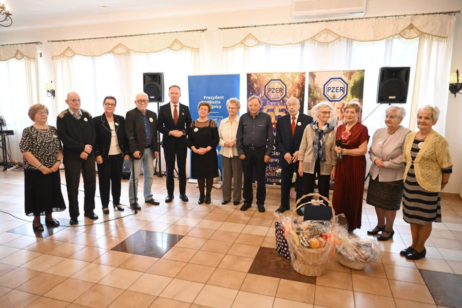 65 lat działalności Związku Emerytów i Rencistów w Legnicy (Piotr Florek lca.pl)