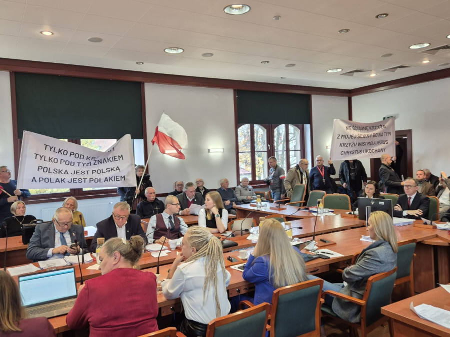 Sesja rady miejskiej Legnicy (Wojciech Obremski lca.pl)