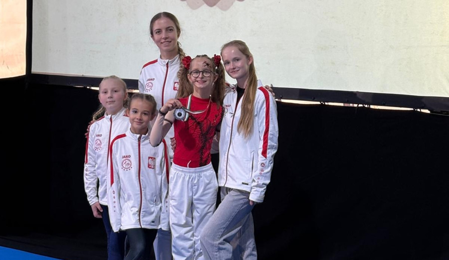 AcroTeam (Mat. prasowy)