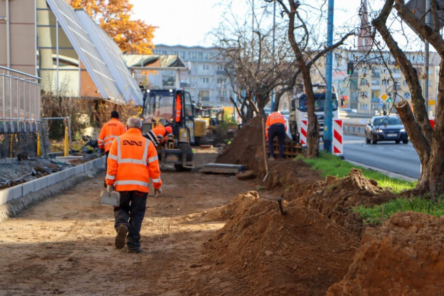 Trwa budowa nowej trasy rowerowej w mieście (źródło: UM Legnica)