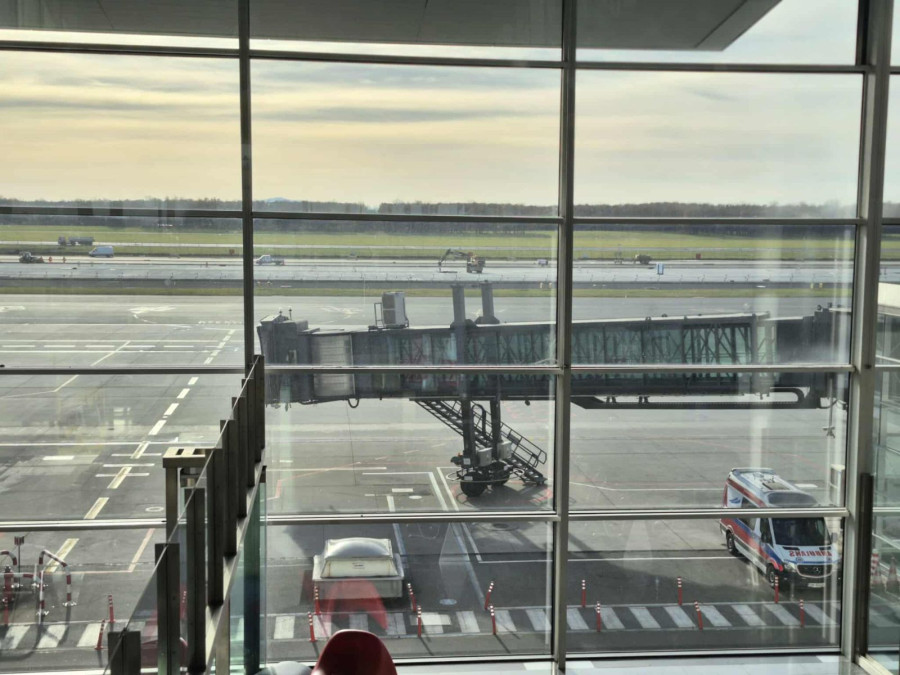 Remont wrocławskigo lotniska (LS lca.pl)