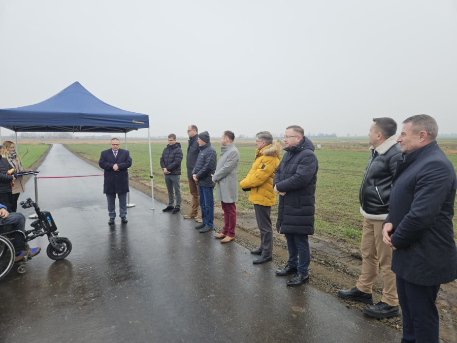 Otwaecie nowej drogi między Kunicami a Spaloną (mat. prasowy)