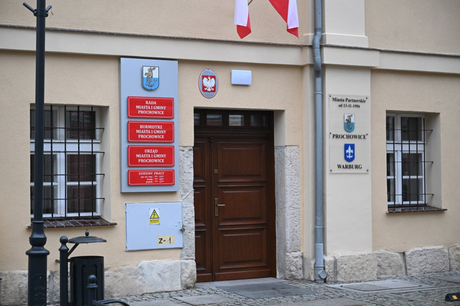 Ratusz w Prochowicach (Piotr Florek lca.pl)