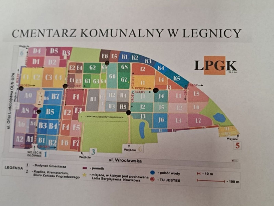 Mapka z miejscami nowyc pojemników na baterie na cmentarzu (źródło: UM Legnica)