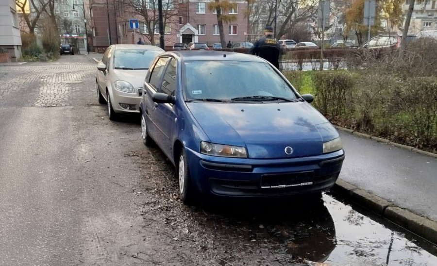 Kolejne wraki znikają z legnickich ulic (SM)